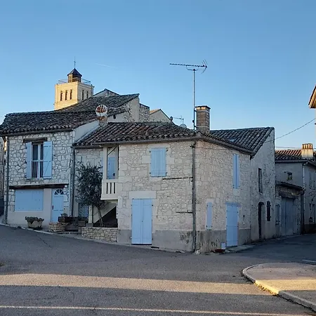 La Maison De Julie Holiday home *