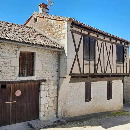 La Maison De Julie